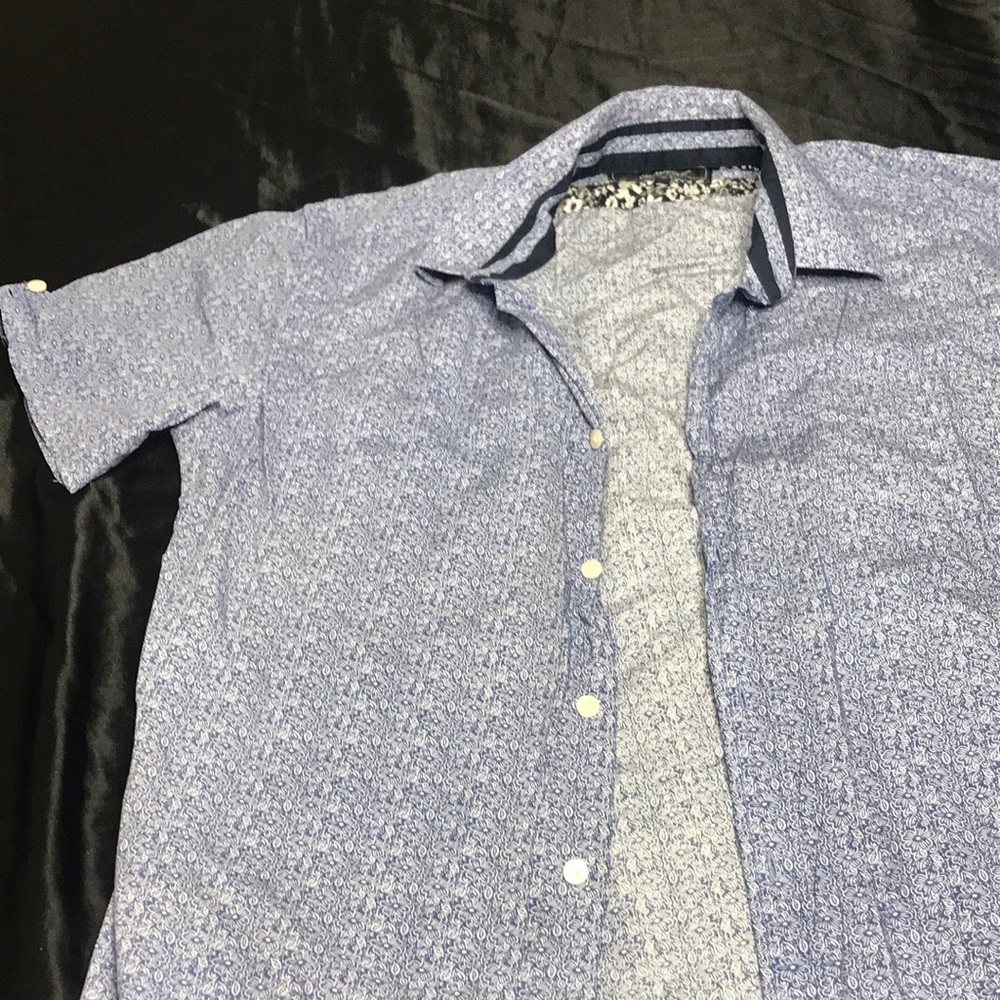 Hawaii flower print button up